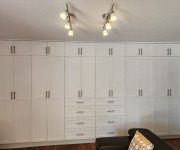Bedroom builtin wardrobe