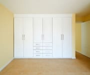 Wall storage unit