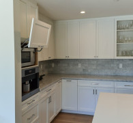 Custom Kitchen Cabinets