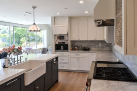 Custom Kitchen Cabinets