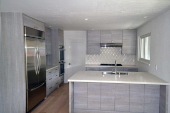 Contemporary kitchen