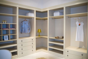 Dressing room closet