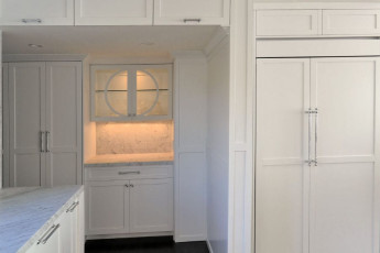 Custom Kitchen Cabinets