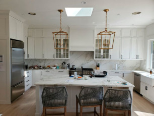 Contemporary  Kitchen Cabinets