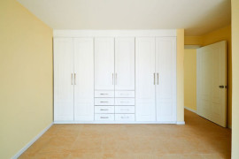 Wall storage unit